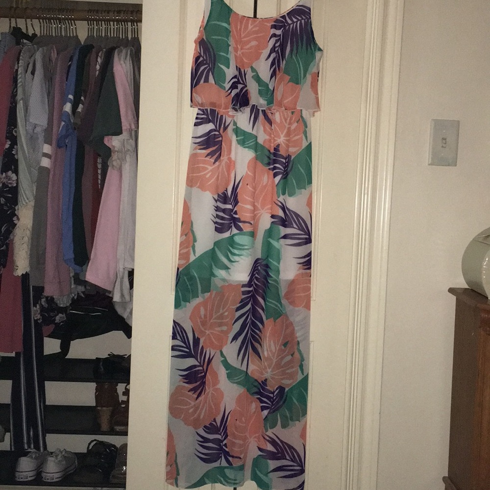 Hawaiian/tropical themed maxi dress